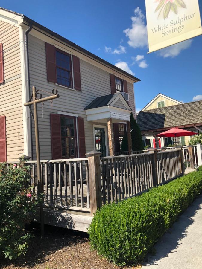 Howard'S Creek Inn White Sulphur Springs Exterior foto